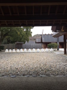 熱田神宮と徳川美術館。